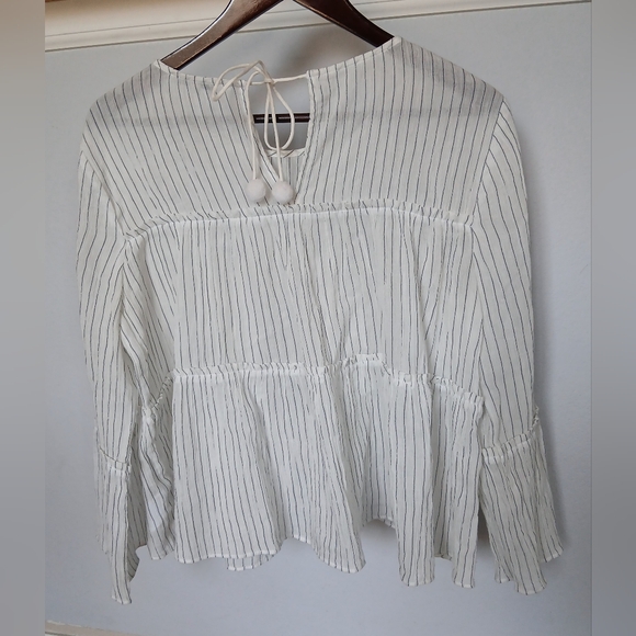 Madewell  Tiered Top in Haysboro Stripe. Size S - Picture 5 of 6